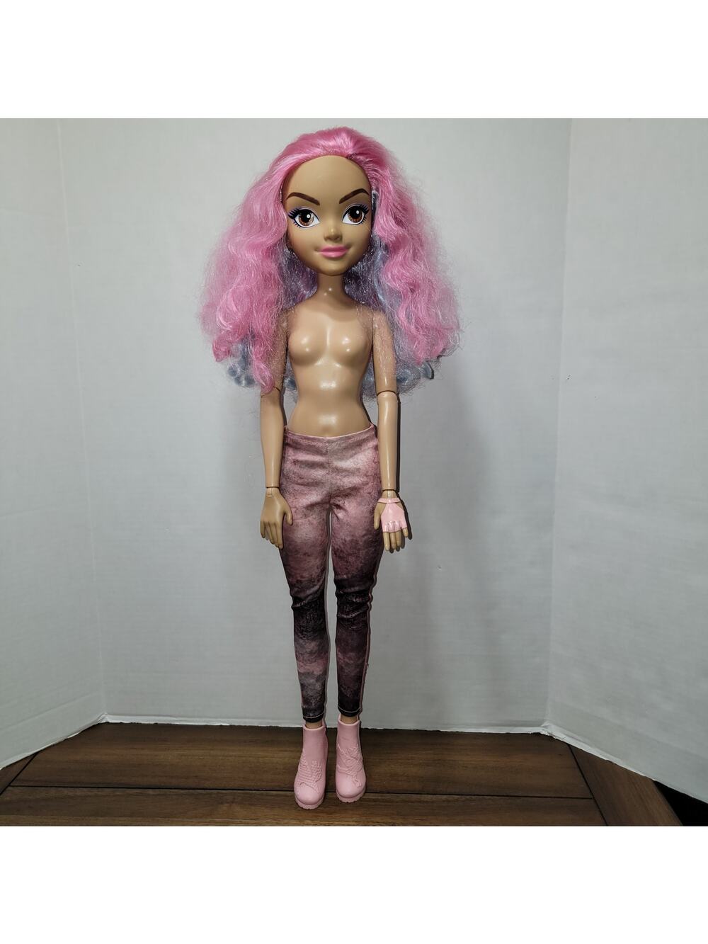 Disney Descendants Audrey 28" Doll (No Shirt)